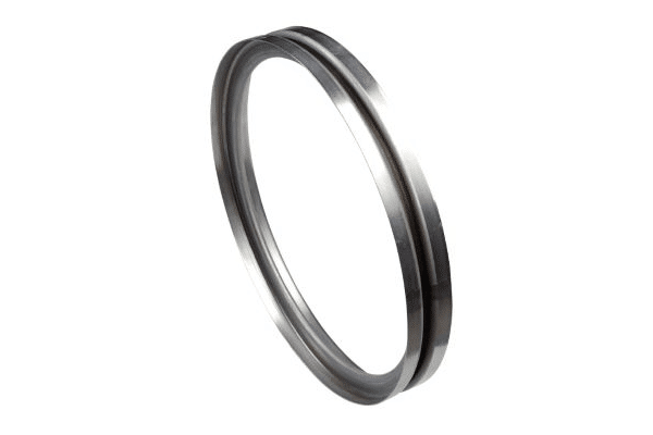 Ring roll-formed for aerospace engine